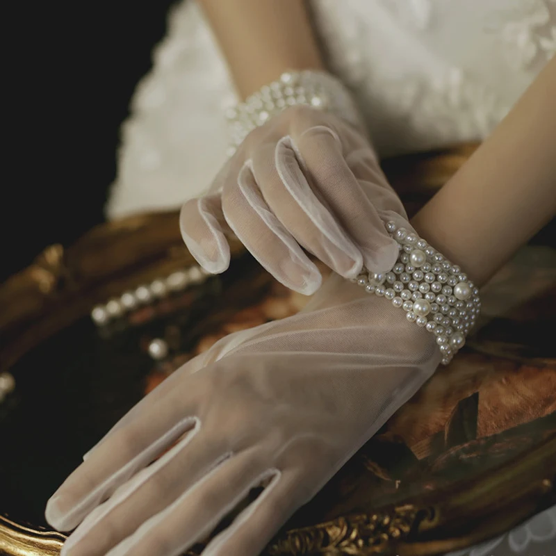 

TG-41 Elegant Wedding Bridal Gloves Soft Tulle Pearls Beading White Short Finger Handmade Bridesmaid Women Prom Perform Gloves