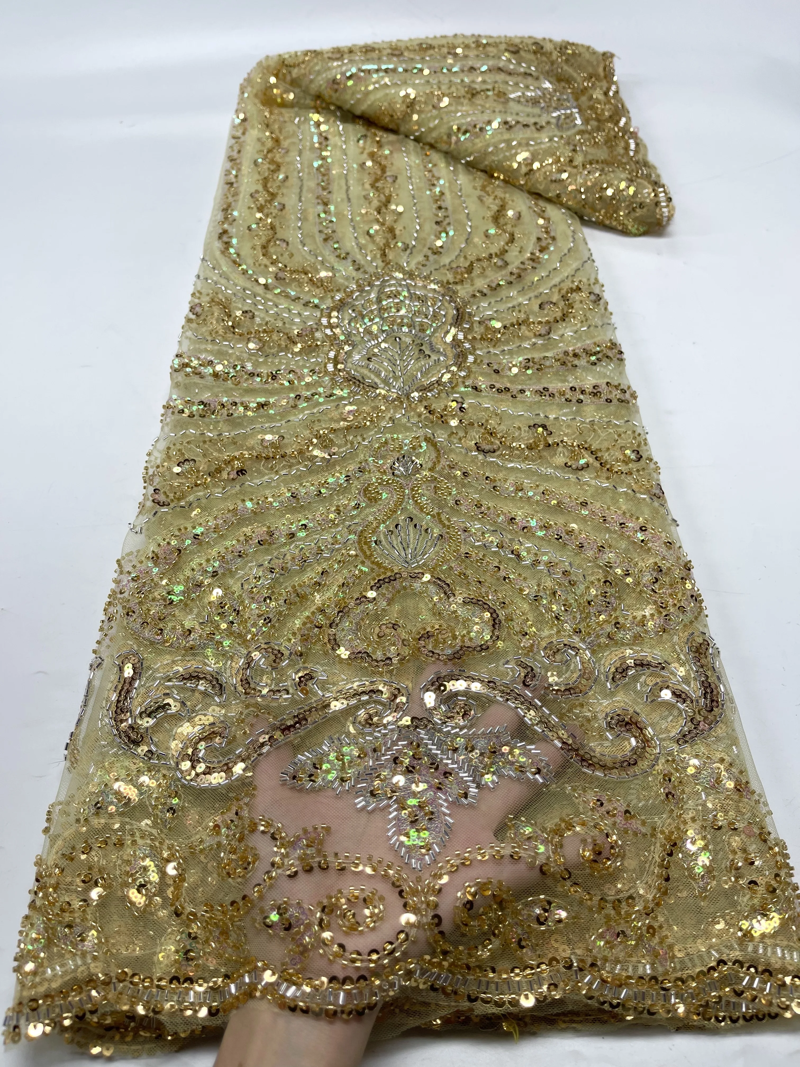 

2023 Fashion Elegant French Embroidery Beaded Lace Fabric African Nigerian With Sequins Fabric For Wedding Dress