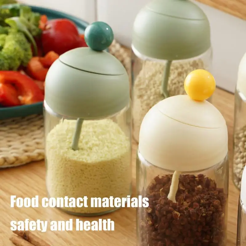 

Metering Salt Shaker with Lid and Spoon seasoning Salt Pepper Dispenser Press Type Salt Tank Sugar Bottle Can Bottle kitchen