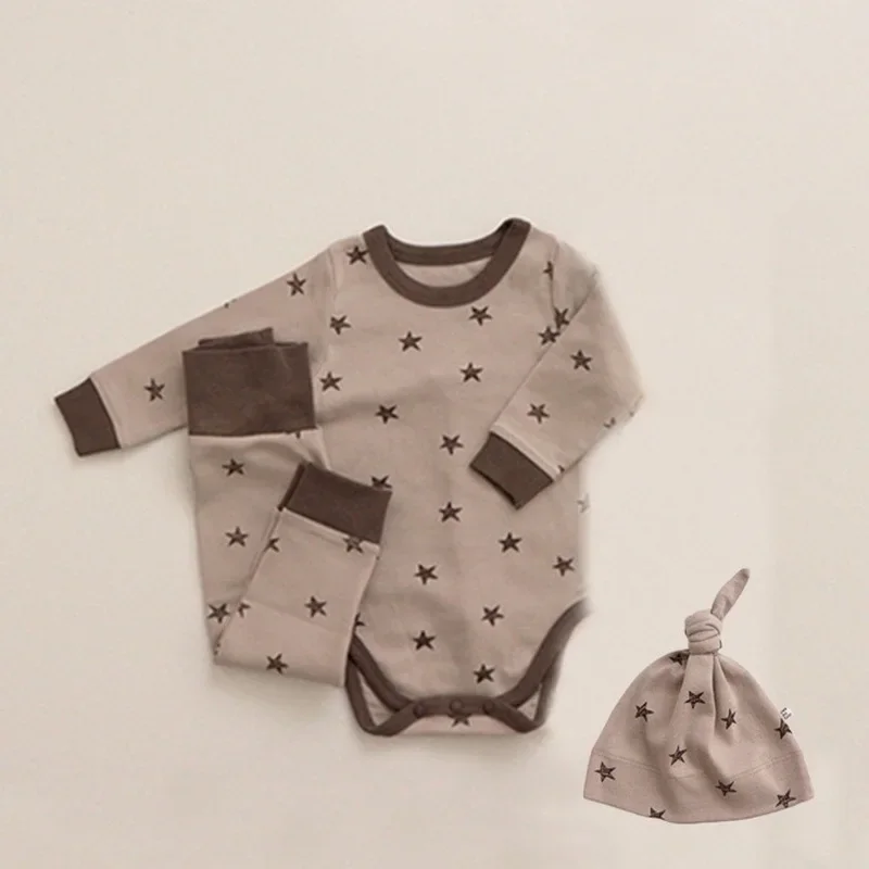 khaki stars 3