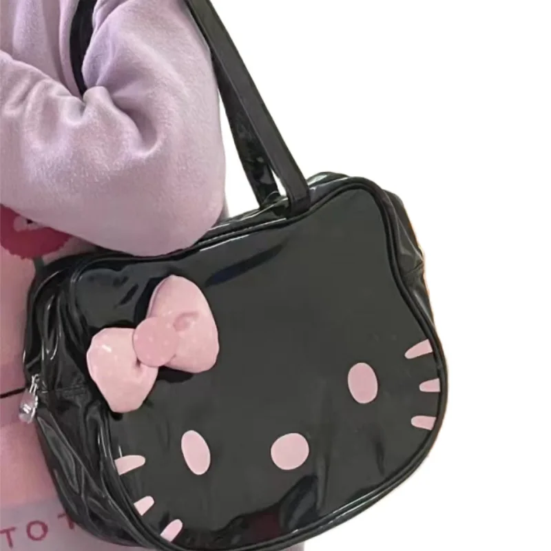 

Sanrio Hello Kitty Cute Bags Women Fashion Shoulder Bag Black Luxury Design Handbag Bright Bow Tote Large Capacity Bag Travel