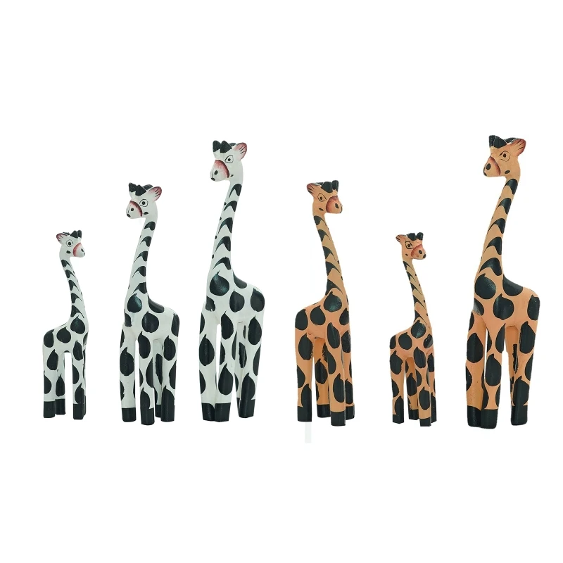 

Wooden Giraffe Figurine Hand Painted Desktop Ornaments for Christmas Present 3PC