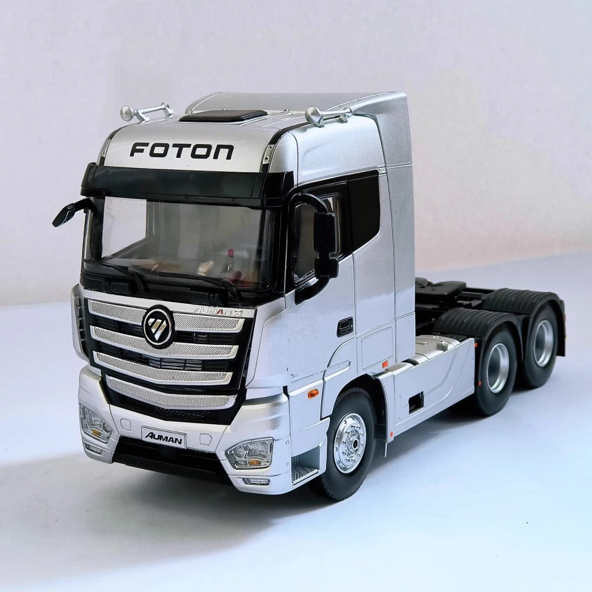 Foton Auman Galaxy Est Heavy Tractor Classic 1:24 Scale Alloy
