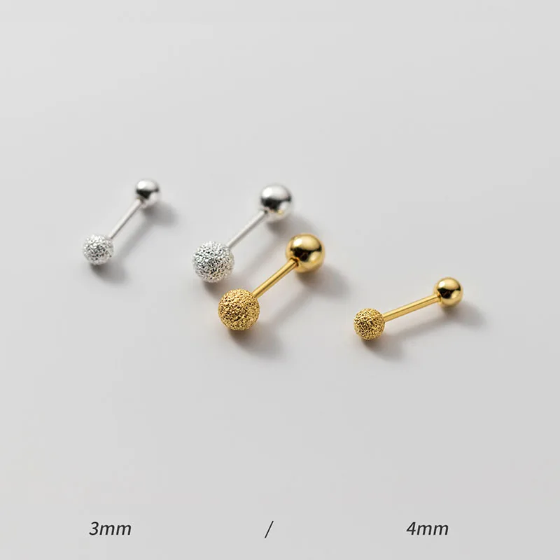SOFTPIG 리얼 3/4MM 서리로 덥은 구슬 여성을위한 18K 스터드 귀걸이 클래식 파인 쥬얼리 미니멀리스트 액세서리