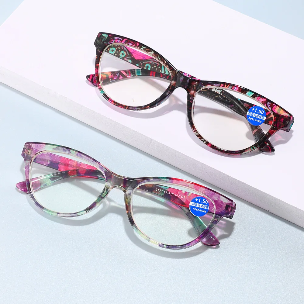 New Fashion Flower Pattern Reading Glasses Women Make Younger Light ...