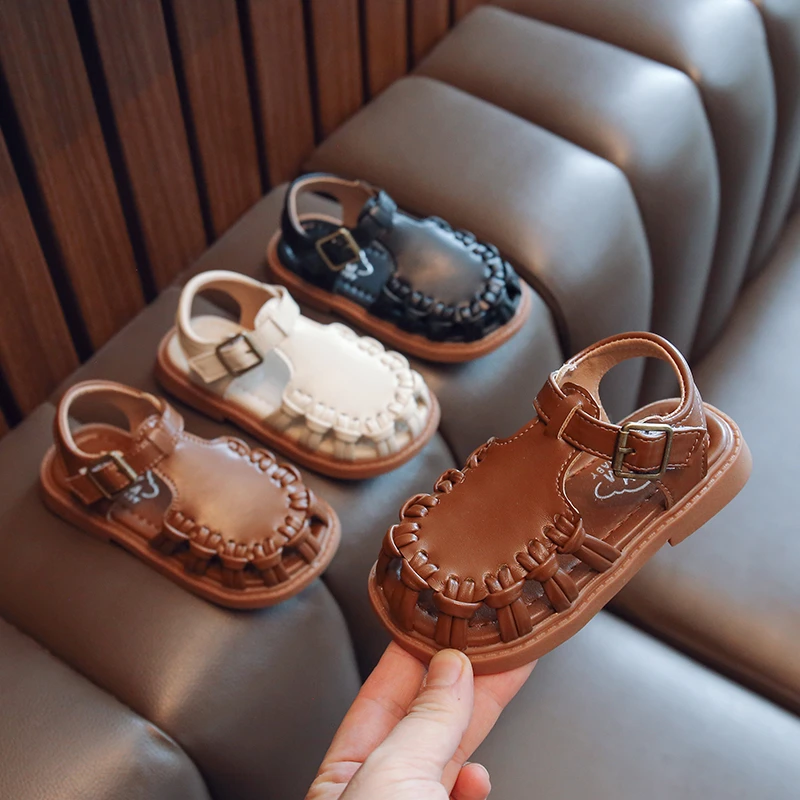 

Baby Girls Sandals 2023 Summer Kids Beach Shoes Retro Style Cut-Outs Princess Shoes Comfortable Children Casual Shoes Size 22-31