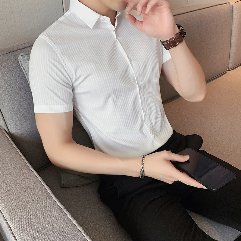 

2022 De Hombre British Style Summer Short Sleeve Pinstripes Shirts For Men Clothing 2022 Slim Fit Business Formal Wear Blouse