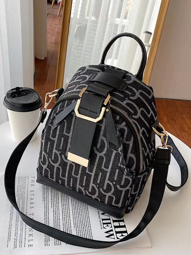 

Новинка 2023, классический вязаный женский маленький рюкзак с надписью, дизайнерская Роскошная школьная сумка для девочек-подростков, рюкзак на плечо из искусственной кожи