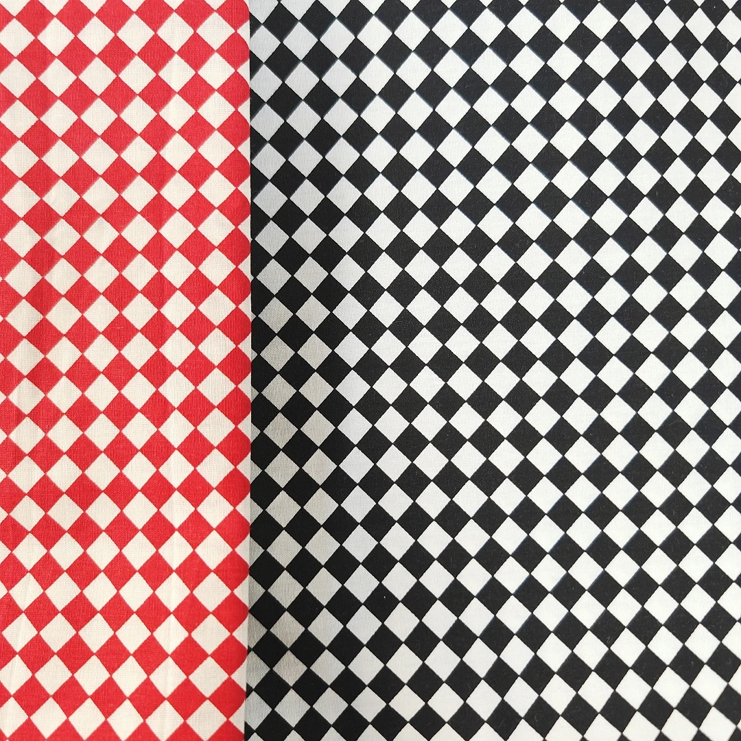 Geometric Diamond Print Cotton Fabric for Seasonal Clothing and Home Decor