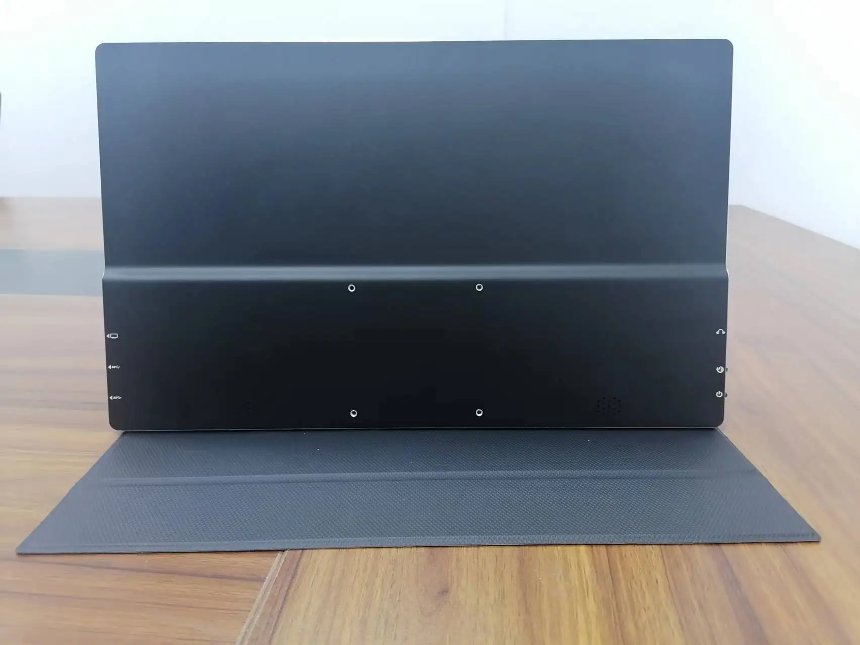  ġ ÷̰ ִ ޴ , 13.3 ġ Ʈ ȭ, USB Ʈ, OLED ġ ũ , 1K, 2K, 3K, 4K