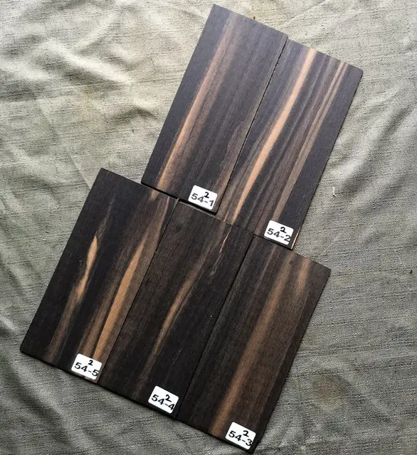 4mm Indian Rosewood Veneer at ₹ 229/sq ft | रोज़वुड विनियर in