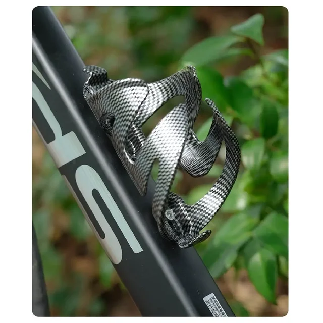 MTB Bicycle Water Bottle Cage Full Carbon Fiber Texture Ultralight Road Bike Bottle Holder Cycling Bike Water Bottle Cage Holder 5