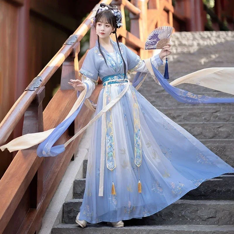Рисунок 2 - Китайское платье Hanfu