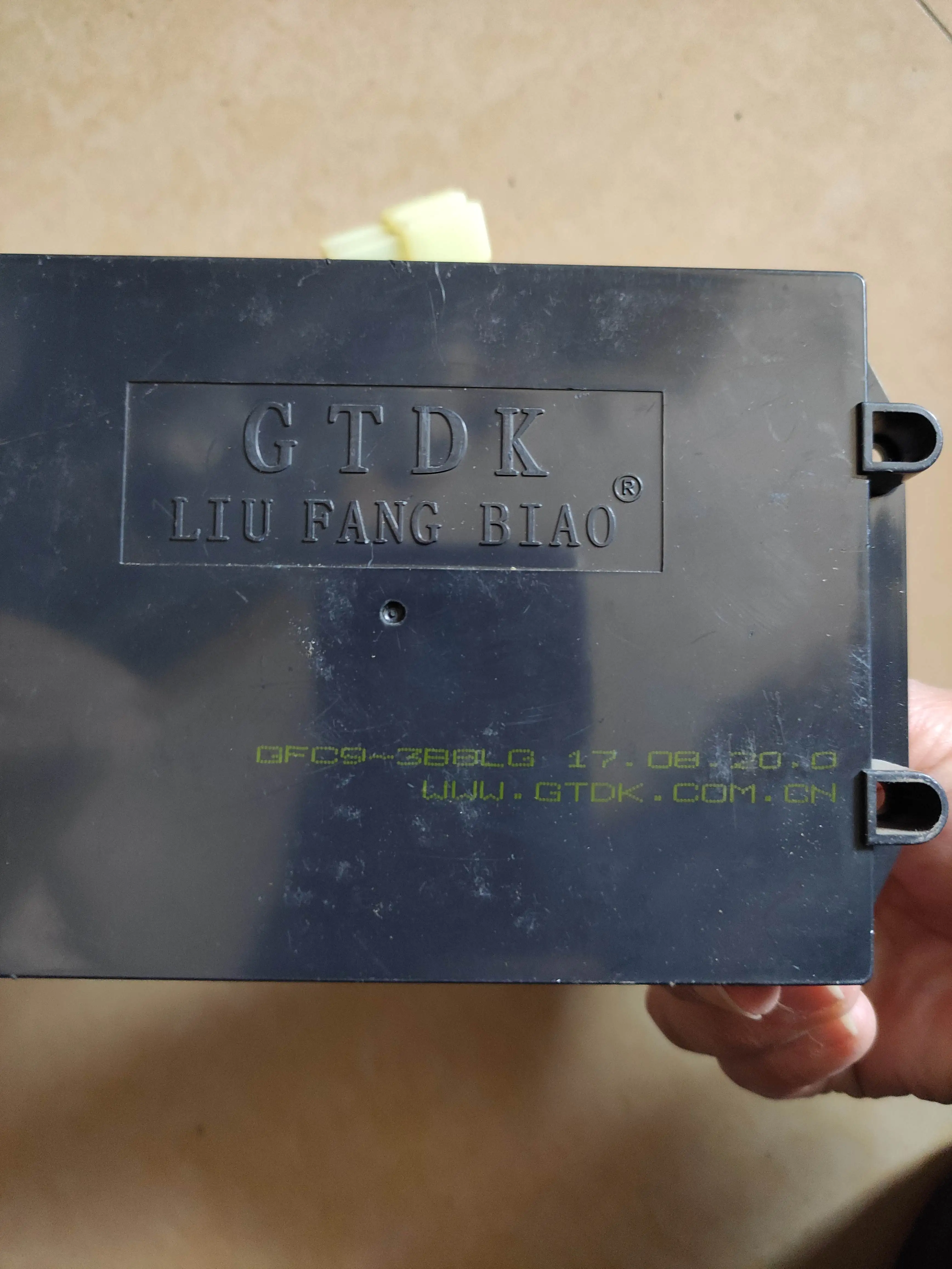 GFC9-3B8LG AVR GTDK ַ 10  3   ǰ