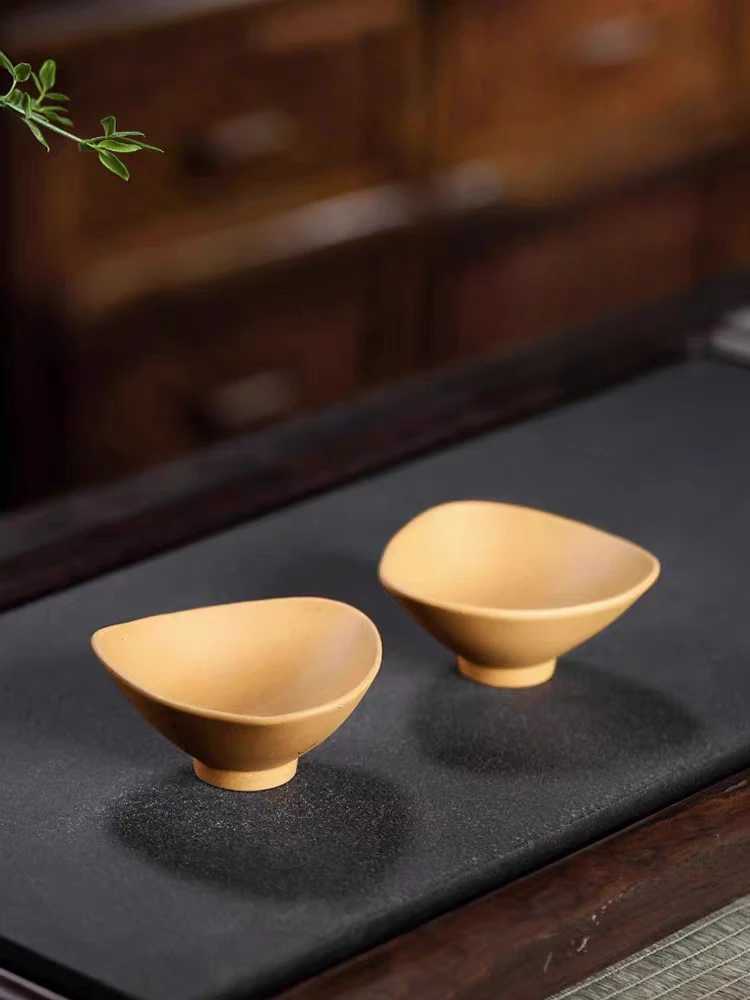 Purple Clay Teacup Tea Tasting Master's Cup Small Capacity Mineral Gold Section Mud Triangle Cup Kung Fu Tea Set