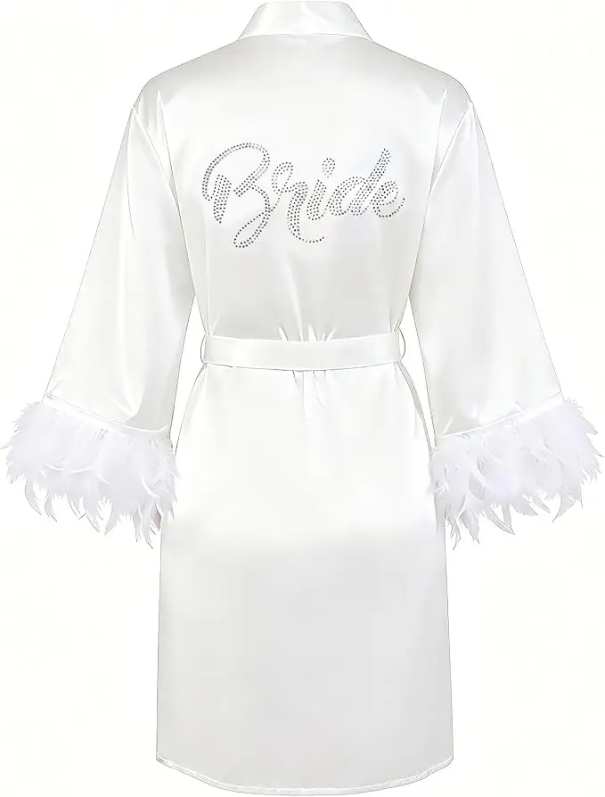Vestaglia da Sposa con Piume per il Giorno del Matrimonio, Vestaglia in Raso Sexy in Seta, Accappatoio da Sposa, Outfit per la Preparazione della Festa Nuziale - immagine 5