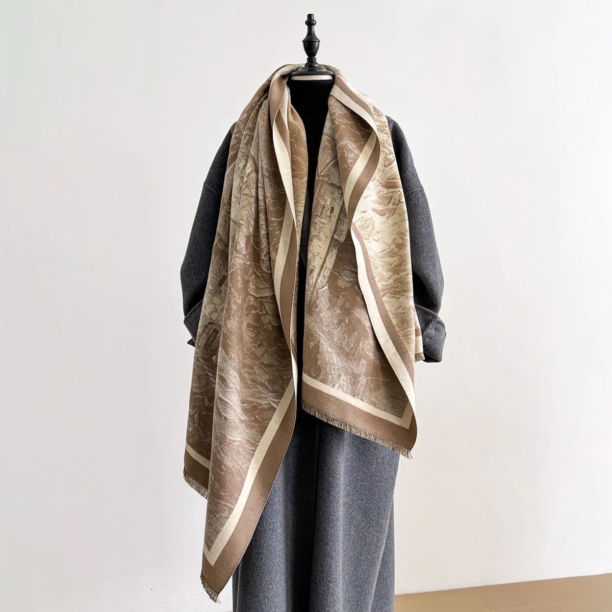 New Retro style Cashmere Women Castle Print Double-sided Scarf Winter Warm Shawl Pashmina Female Foulard Blanket Poncho Scarves