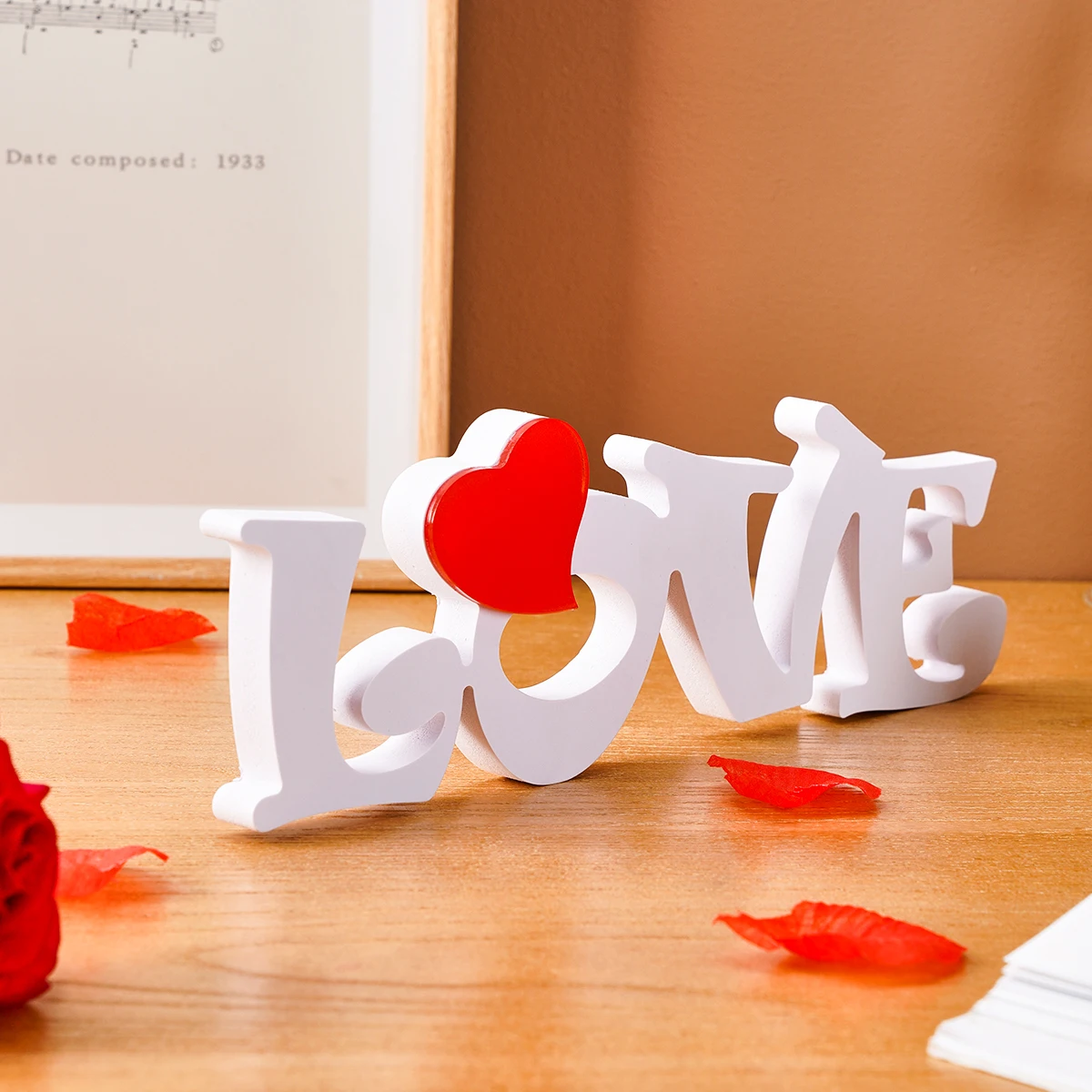 1PC, Valentine's day, a decorative item with a snowboard letter "LOVE" and a red heart decoration
