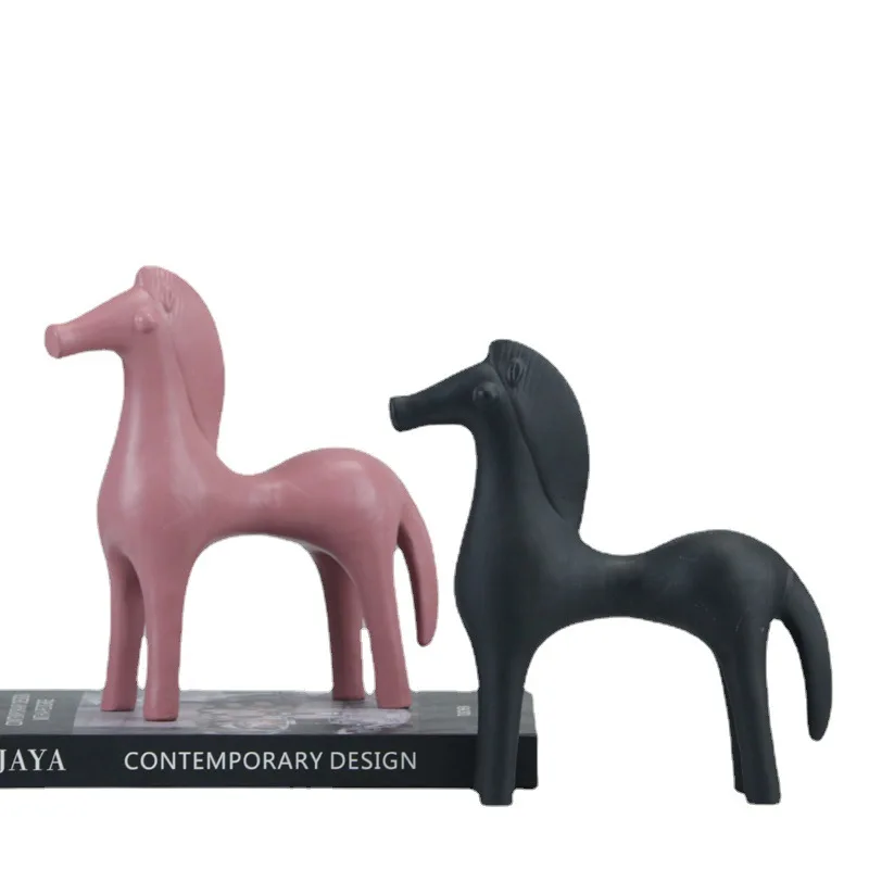 

Modern Simple Resin Ornaments Pony Model Room Study Living Room Bedroom Milan Fashionable Light Decorations