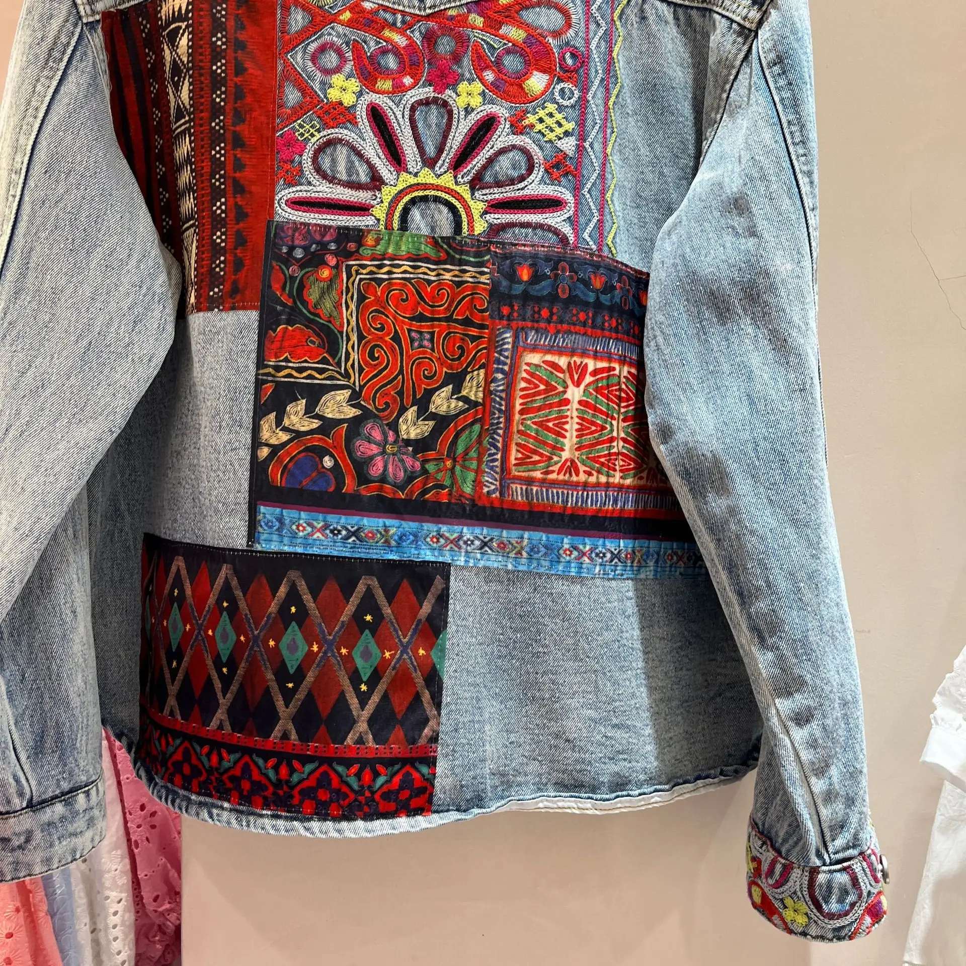   Ŷ, ߰ ڼ ġ г   Ŷ, 2023  Ż ƮƮ м