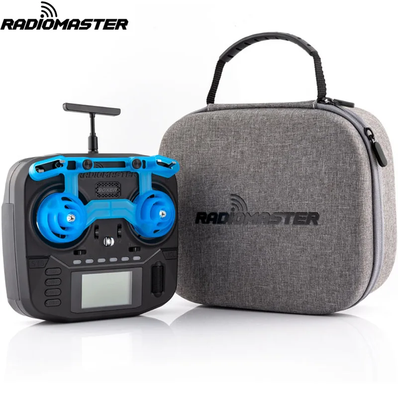 Détail des interrupteurs et molettes sur le dessus de la radiocommande ELRS 2.4G pour FPV drone.