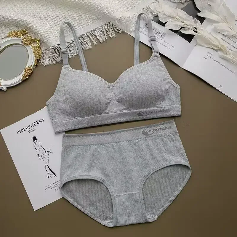 

Young Teens In Lingerie Young Girls Bras and Panties Sets Kids Bra Small Size 12/14/16Years
