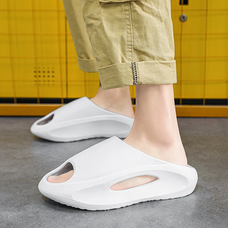 Sandálias leves de lâmina macia para homens, chinelos de plataforma ao ar livre para casa, sapatos de praia casuais, luxo, 48, 49
