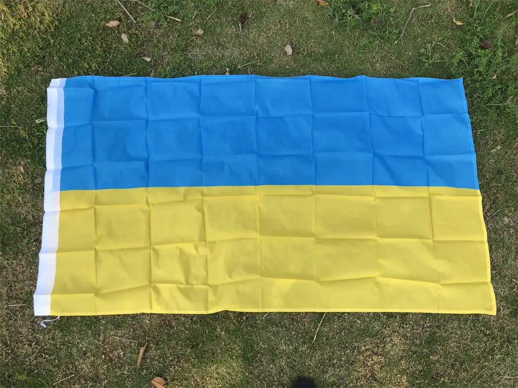 shoot 3ft x 5ft popular new Ukrainian flag 90x150cm 3x 5ft polyester Ukrainian flag anime halloween costumes