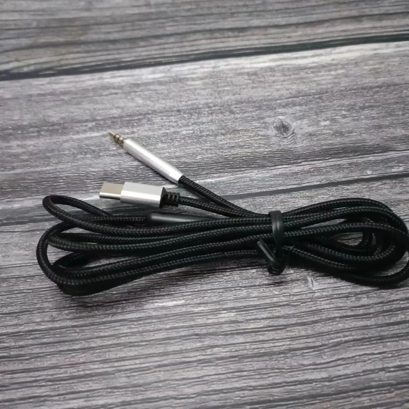 Фото Сменный кабель USB C для наушников QC25/QC35/QC35II/QC45/NC700/Y40/Y45/Y50 №5