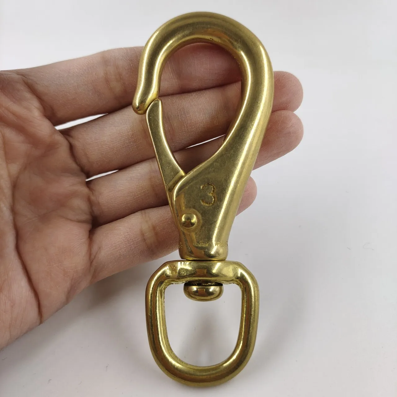 

Brass Big Hook for Bag Dog Chain Surface Smooth Treatment Pet Hook Fixed Hook DIY Bag Hardware Accessories Travel Accessories