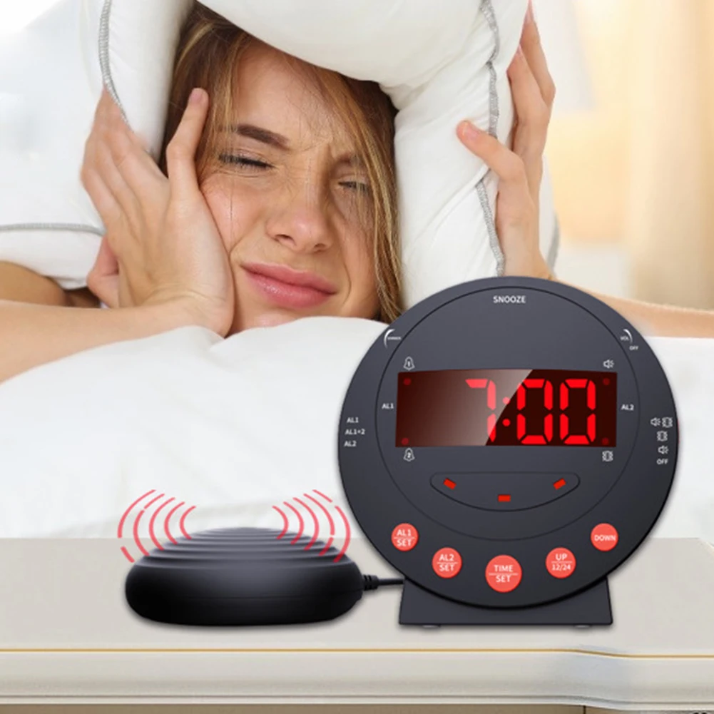 LED Flashing Light Clock Stepless Volume Adjustment Electronic Alarm