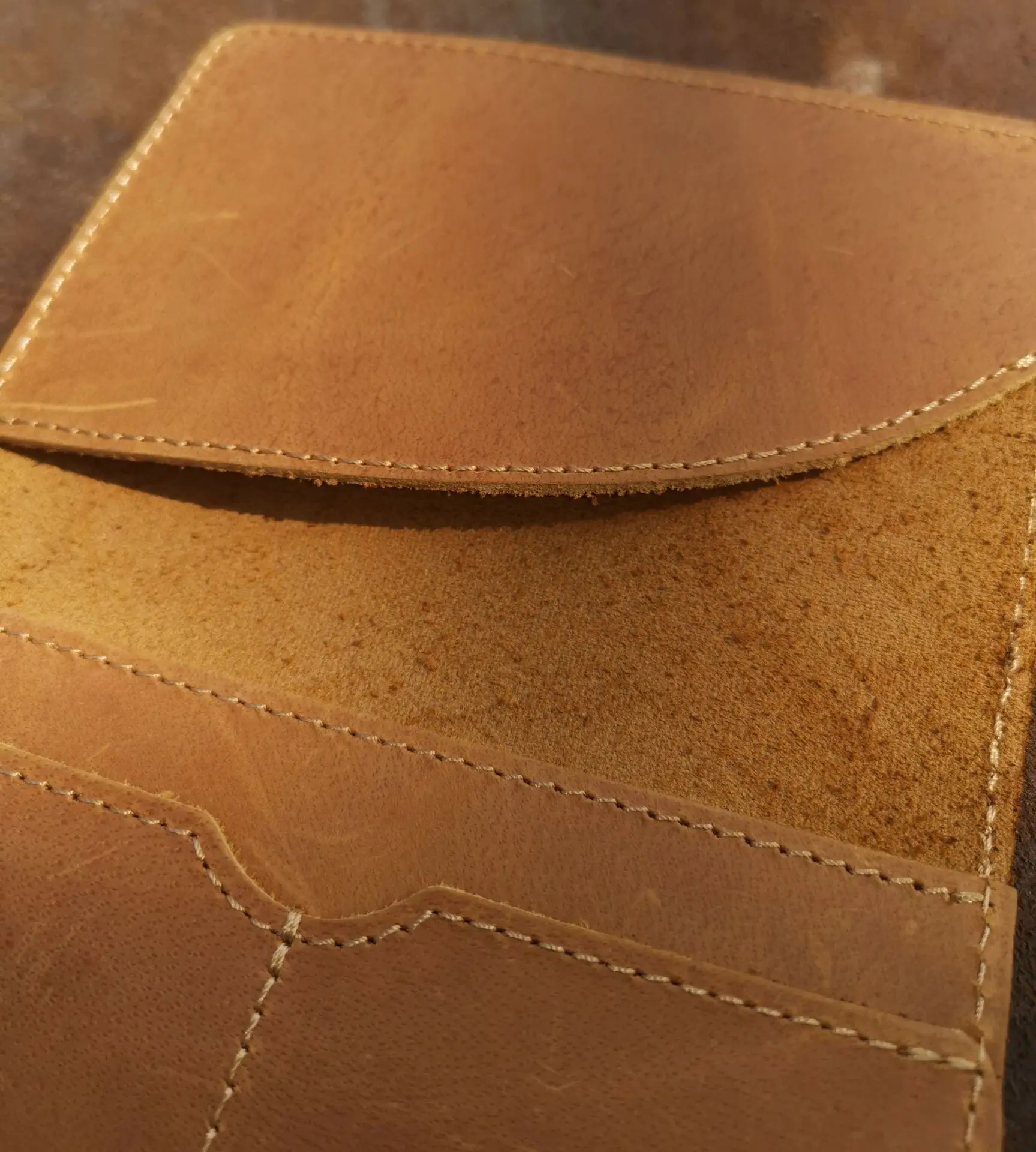 Vintage Crazy Horse Genuine Cowhide Leather Casual Women Men's Passport Cover Credit ID Card Holder Cash Case