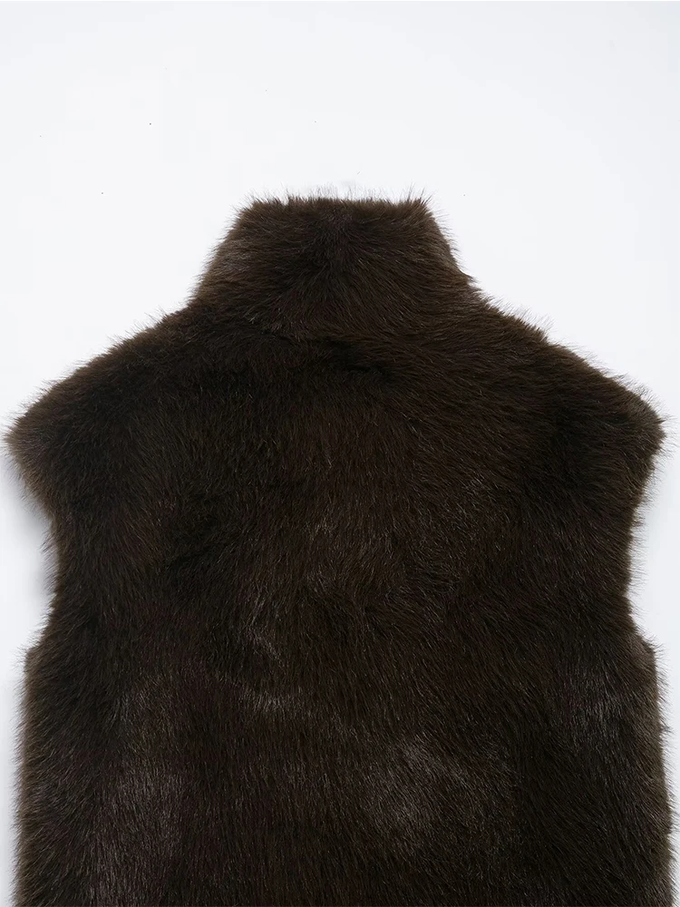 Faux Fur Vest Top Women Fashion Turtleneck Fluffy Vests Coat 2025 Winter Female Elegant Sleeveless Jacket Waistcoat Outerwear