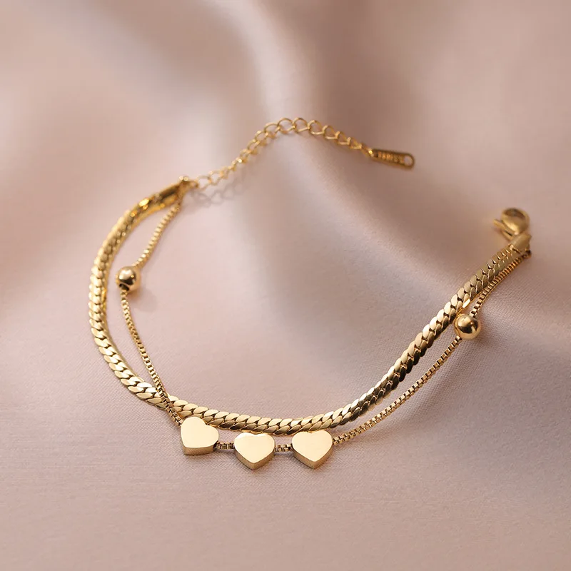 Light luxury fashion charm love heart titanium steel bracelet for women, bangles