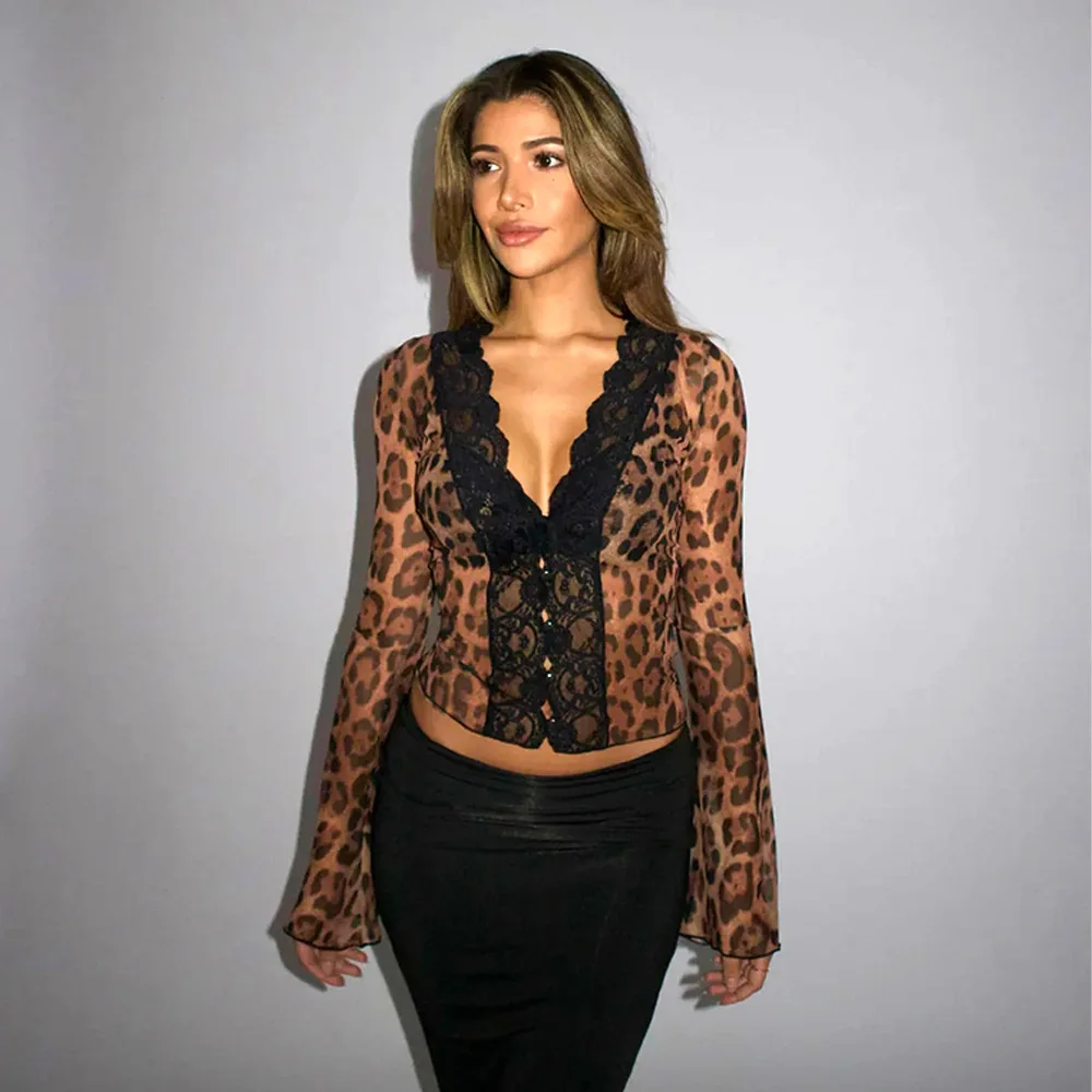

European and American Cross border New Top Lace V-neck Leopard Pattern Flare Sleeve T-shirt Sexy Spicy Girl Slim Fit Top