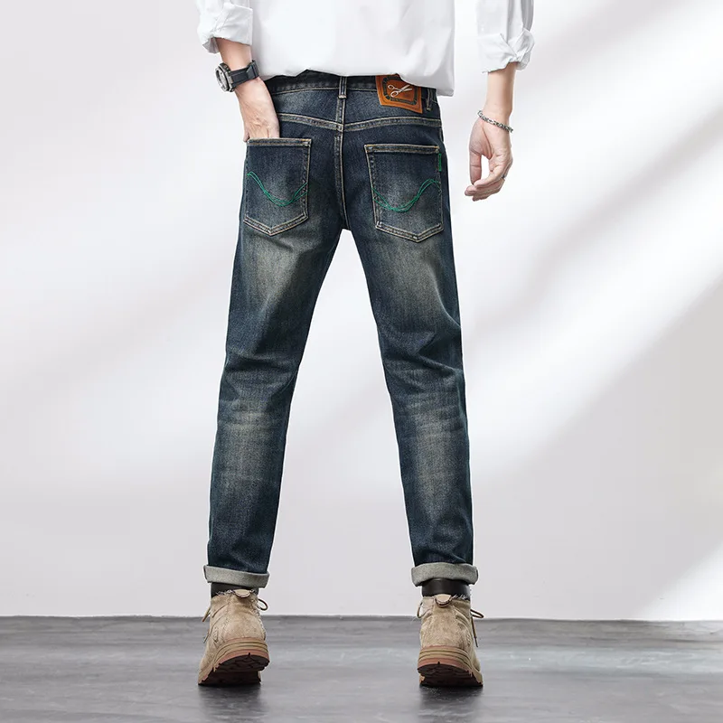 

New embroidered casual all-in-one high-end high street small straight tube personalised embossed men's jeans