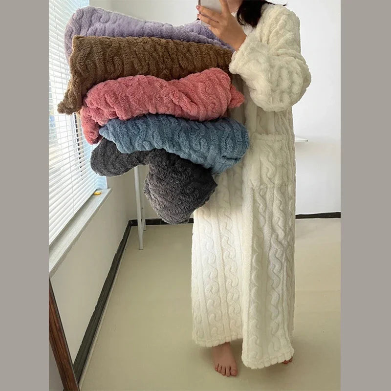 Winter Long Sleeve Double Pocket Flannel Women Sleepwear Loose Solid Jacquard Nightdress Thickened Warm Nightdress women sleepwear