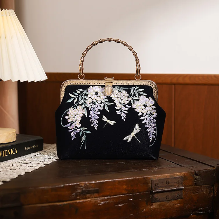 米国製　ヴィンテージ　flower design リングケース　スクエア 60's vintage 【Enid Collins