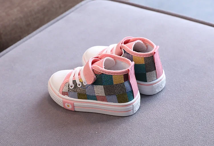Description Picture 6 of itemChildren New Fashion Canvas Shoes Boys Girls Flower Plaid Prints Board Shoes High Top Soft Sole Non Slip Hook and Loop Shoes
