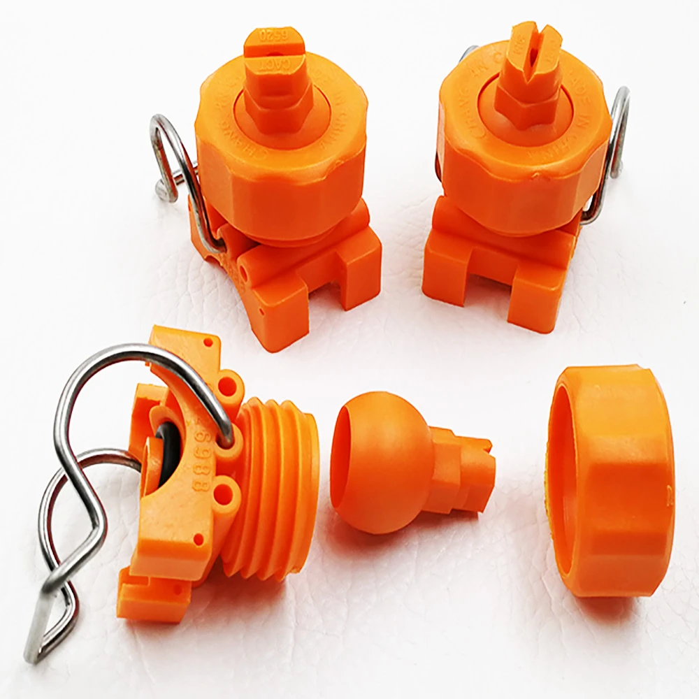 Clamp flat fan nozzle Plastic Easy Clamp on Pipe Adjustable Clip Eyelet Flat Fan Spray Nozzle