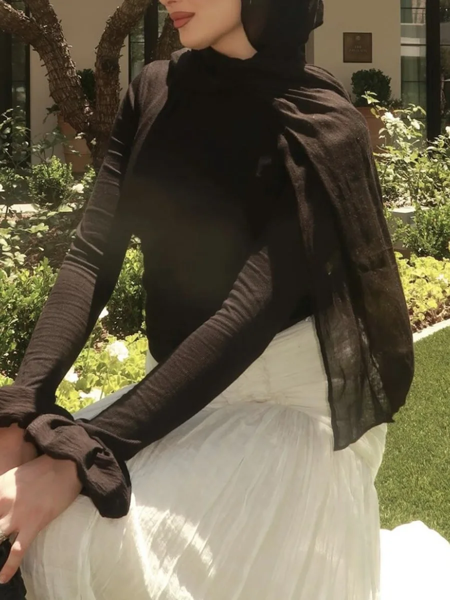 Ladies Autumn Knitwear Classic Style Sweater with Ribbed Texture and Turtleneck Collar for Chic Casual Look