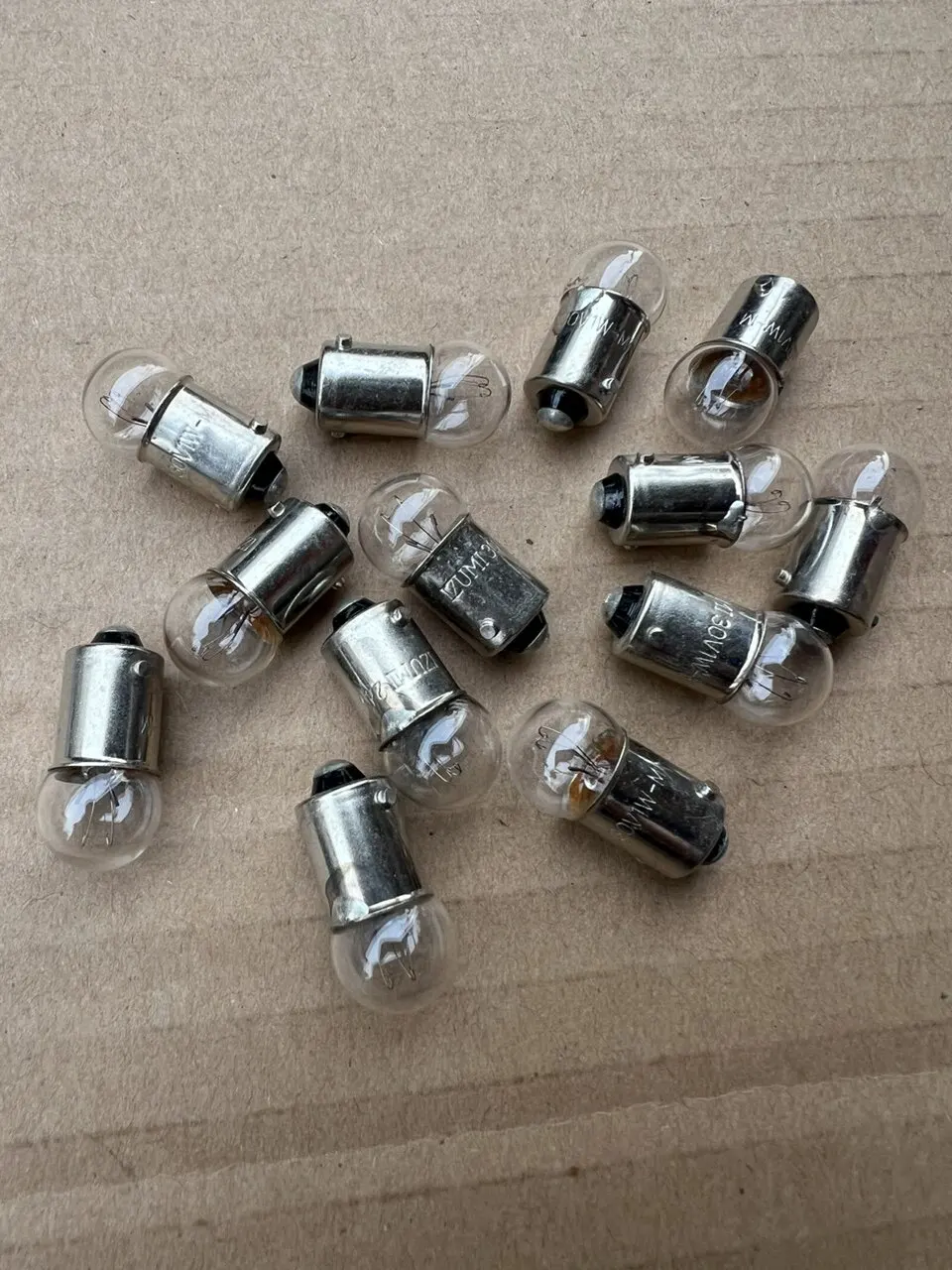 idec ls-2 24v1w ls-3 30v1w 할로겐 총검형 표시등 조명 소형 전구용 20개 새 제품