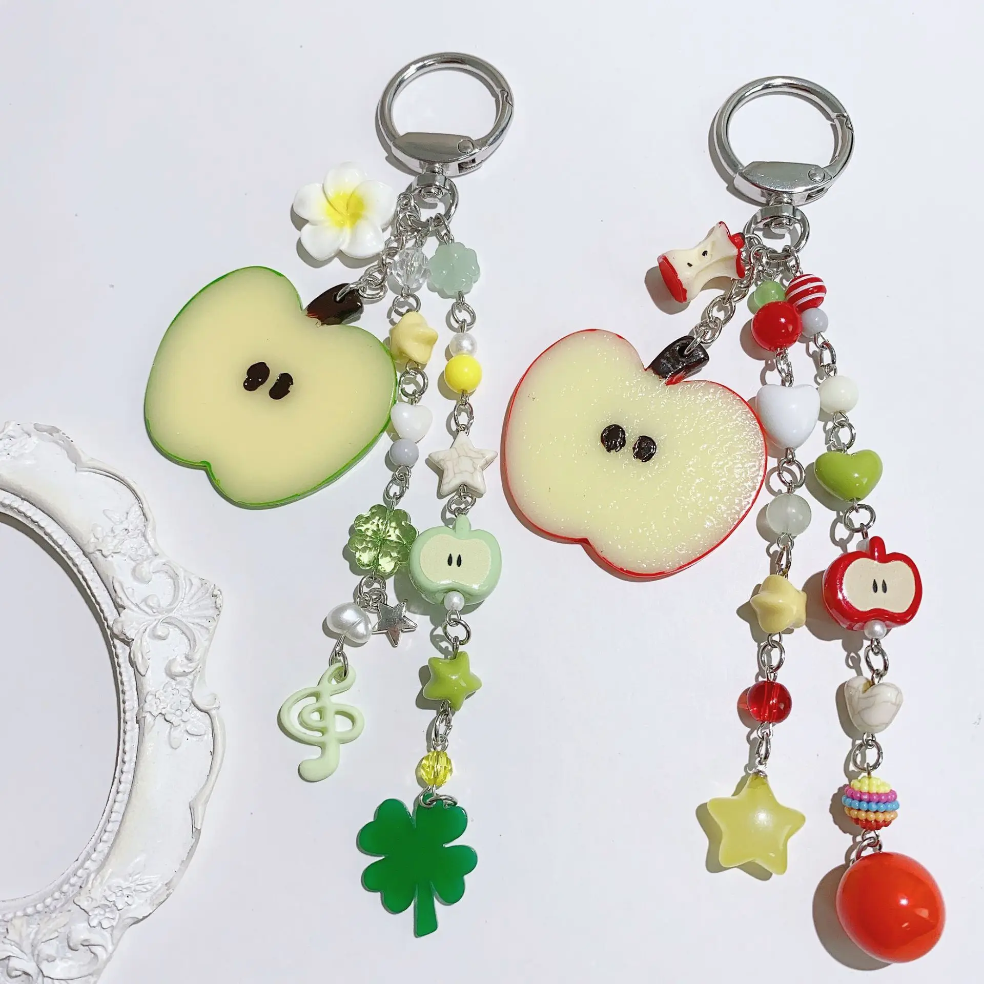 Creative Cute Keychain Fun Simulation Fruit Apple Slice Pendant Key Chain Backpack Hanging Pendant Decoration Jewelry Gift