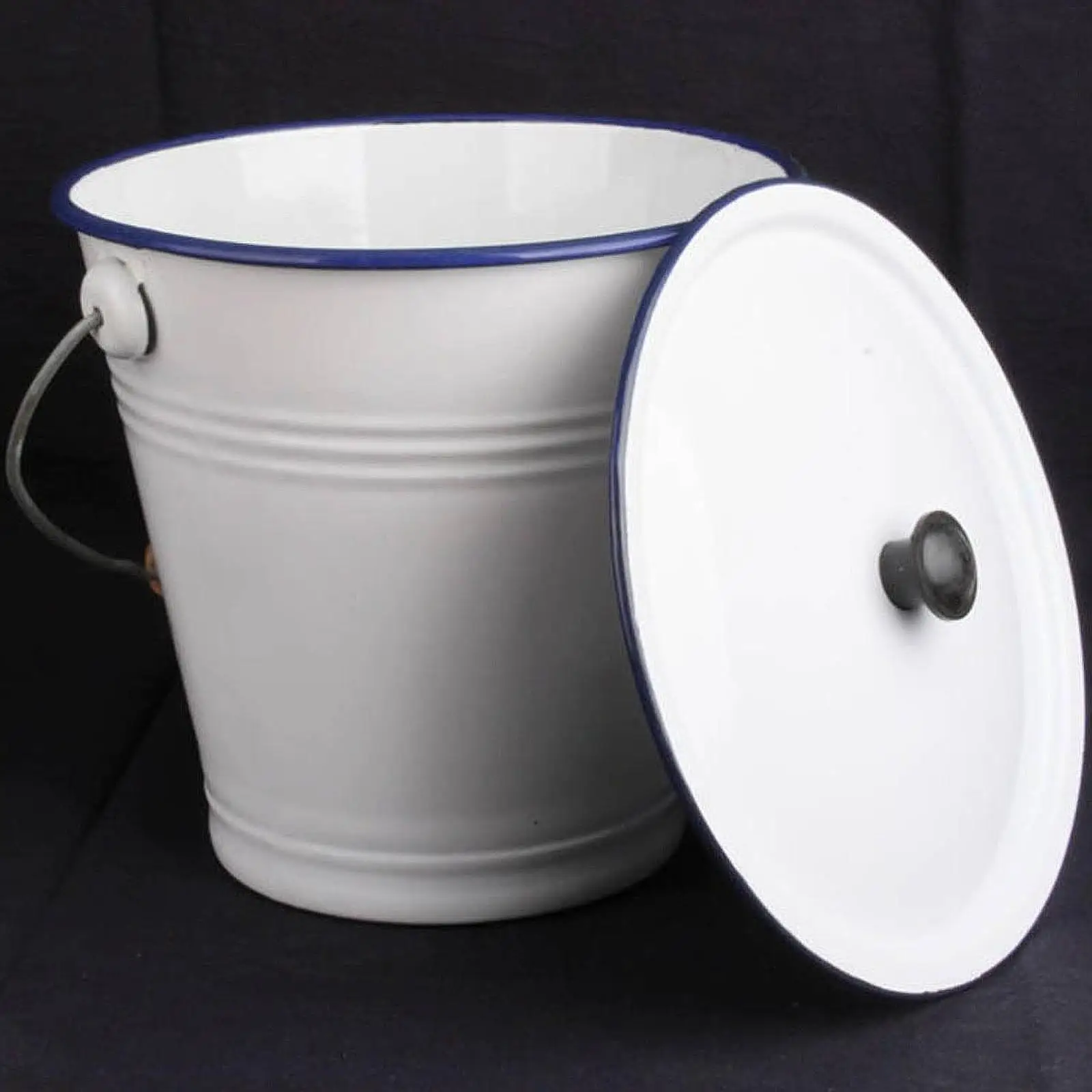 Enamel Water Bucket with Lid 9L Liquid Container Storage Cans for Garden Chilling Water Oil Rice Organizing Outdoor Activities
