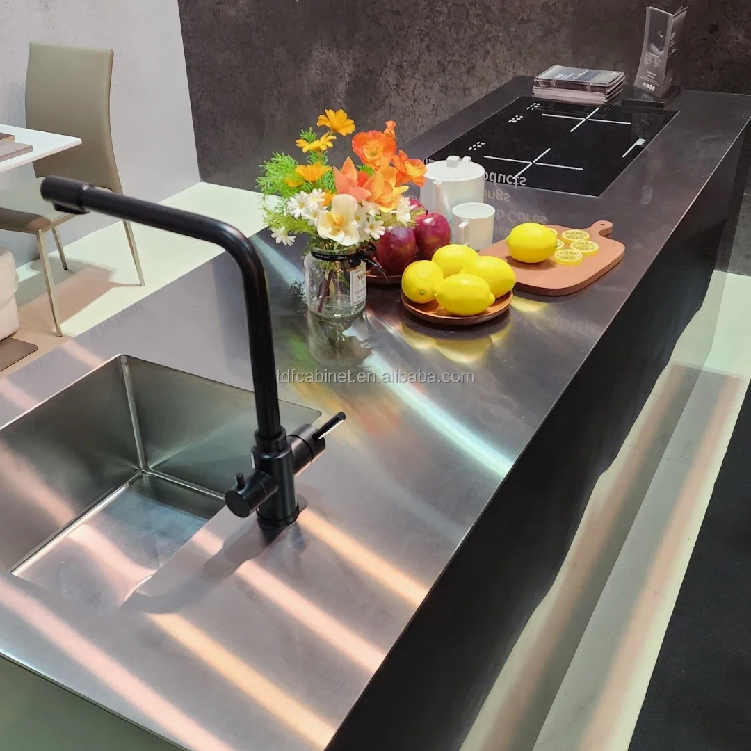 Manufacturer High Quality Luxury 304 Stainless Steel Modular Kitchen Kitchen Island Set PVD Powder Coating Whole House
