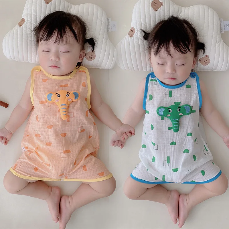 

Boys and Girls Cartoon Full Print Romper Baby Onesie Men and Women Baby Elephant Cartoon Pajamas Going Out Triangle Romper