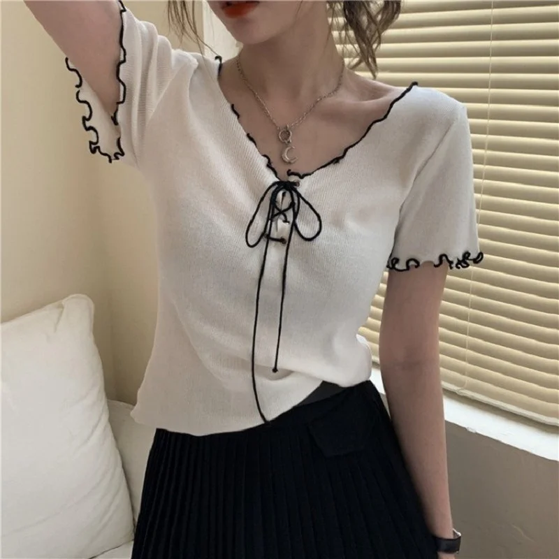 

Casual Sweet Black Bandage T-Shirts Women Summer V-Neck Short Sleeve Y2k Harajuku Tops Kawaii Cute Female Korean Tshirt Crop Top
