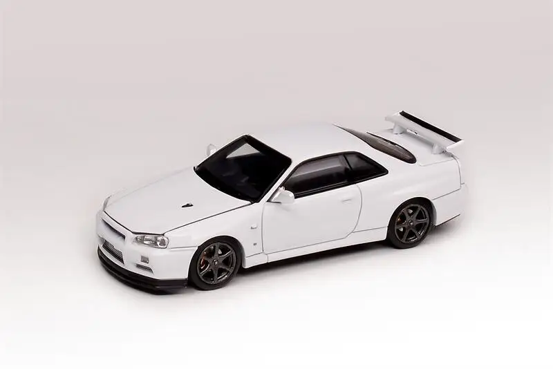 Motorhelix 1:64 SKYLINE GT-R R34 V Spec II Diecast Model Car