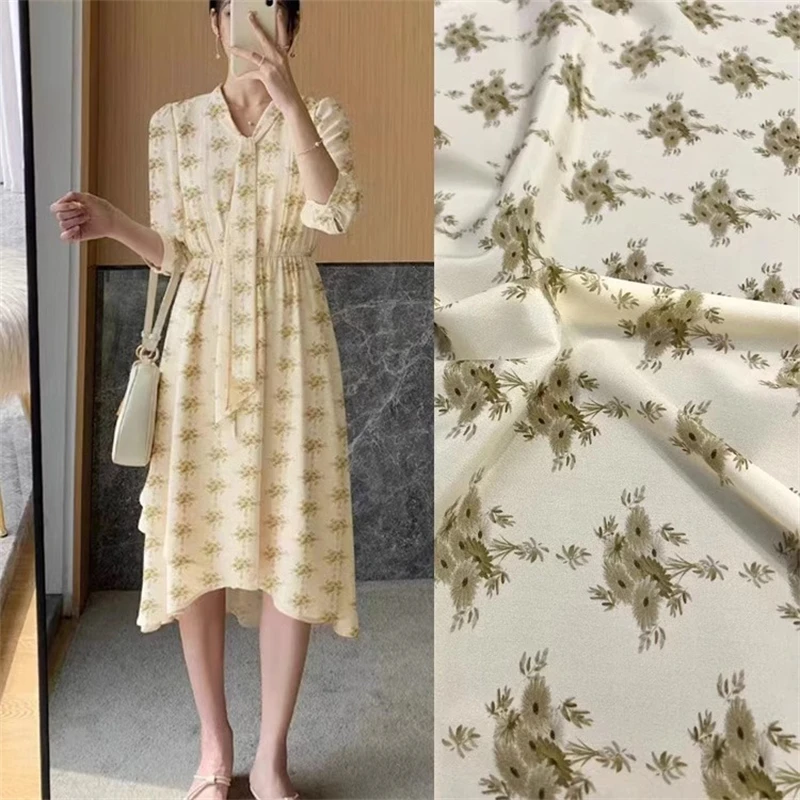 

Popular Fashion New Daisy Printed Silk Elastic Crepe De Chine Fabric Luxury Temperament Dress Shirt Clothing Sewing Div Fabric