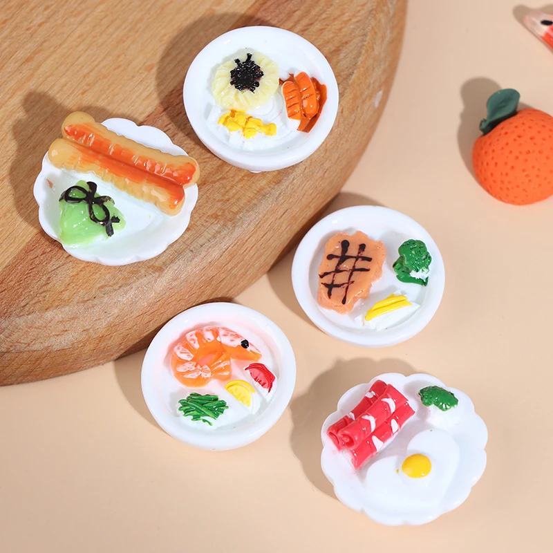 5Pcs 1:12 Dollhouse Simulation Mini Food Model Ornaments Breakfast Plate Egg Bread Dollhouse Accessories Kids Toy Randomly Sent